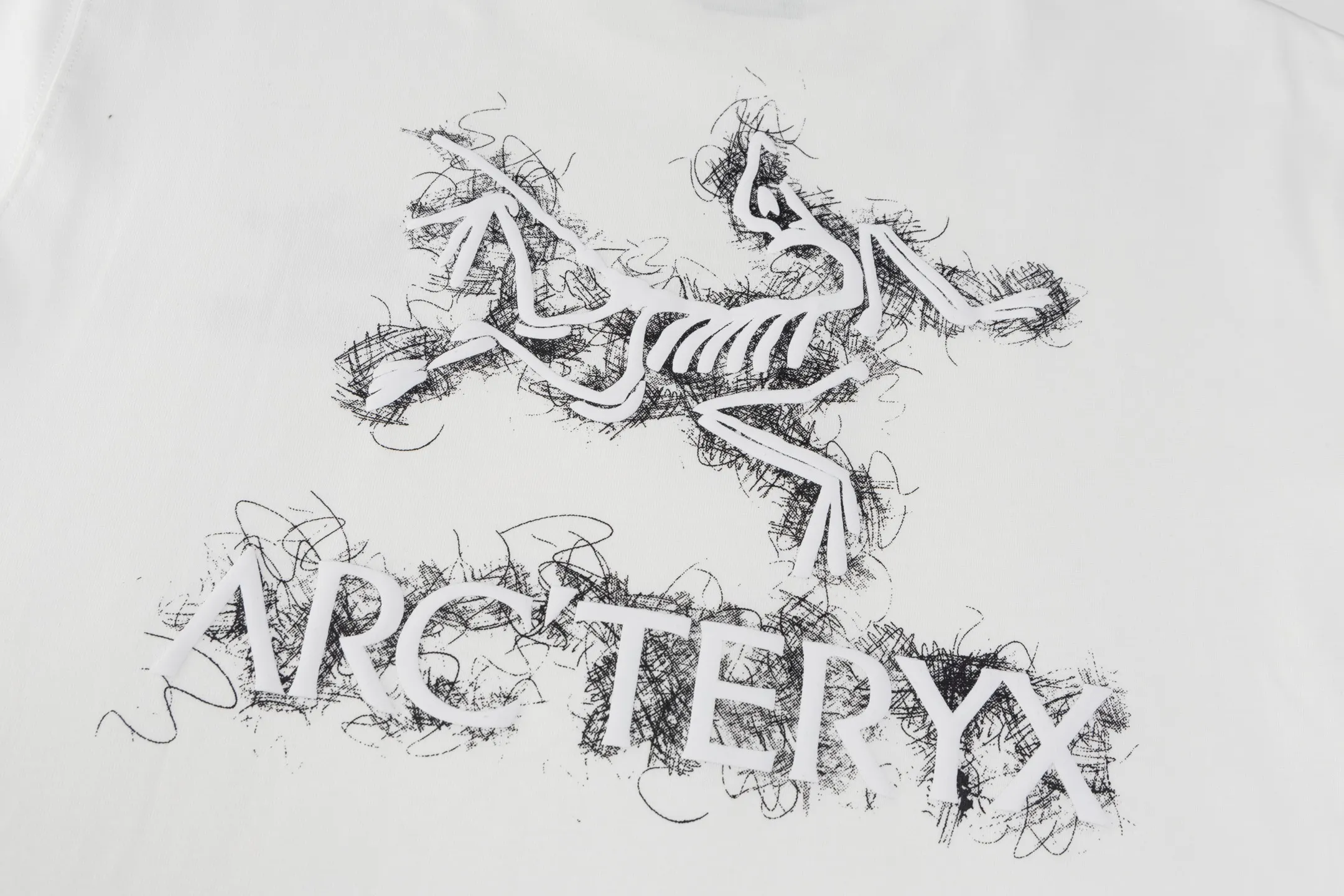 Ayc Teryx（ F 2） 2025FW T LOGO Premium 32s Same Style ：Black White Size：XS S M L
